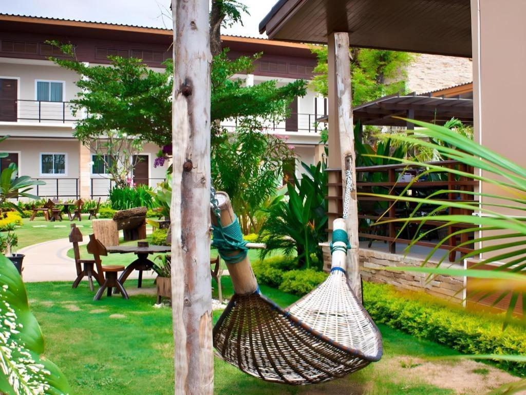 The Park Nangrong Resort Exterior foto