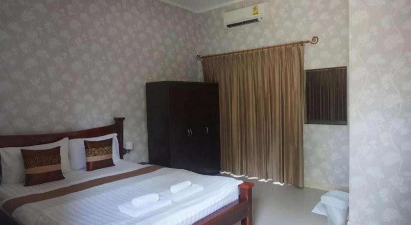 The Park Nangrong Resort Exterior foto